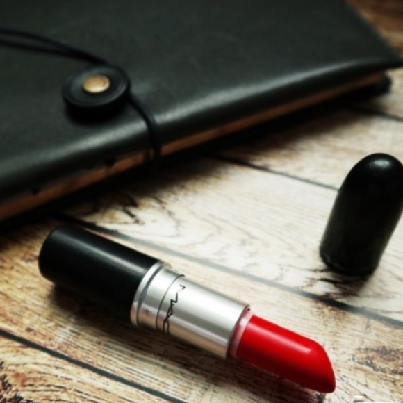 MAC Cosmetics Other - HP Limited Edition M.A.C. Retro Bundle